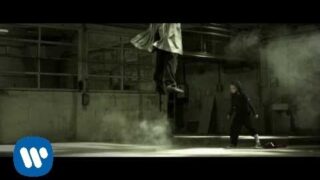 Skrillex – First Of The Year (Equinox) [Official Music Video]