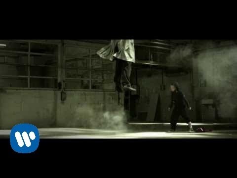 Skrillex – First Of The Year (Equinox) [Official Music Video]